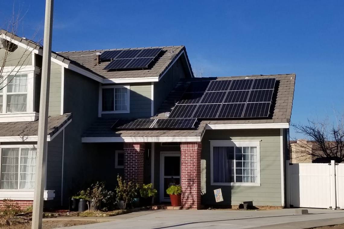 Solar panels Palmdale 
